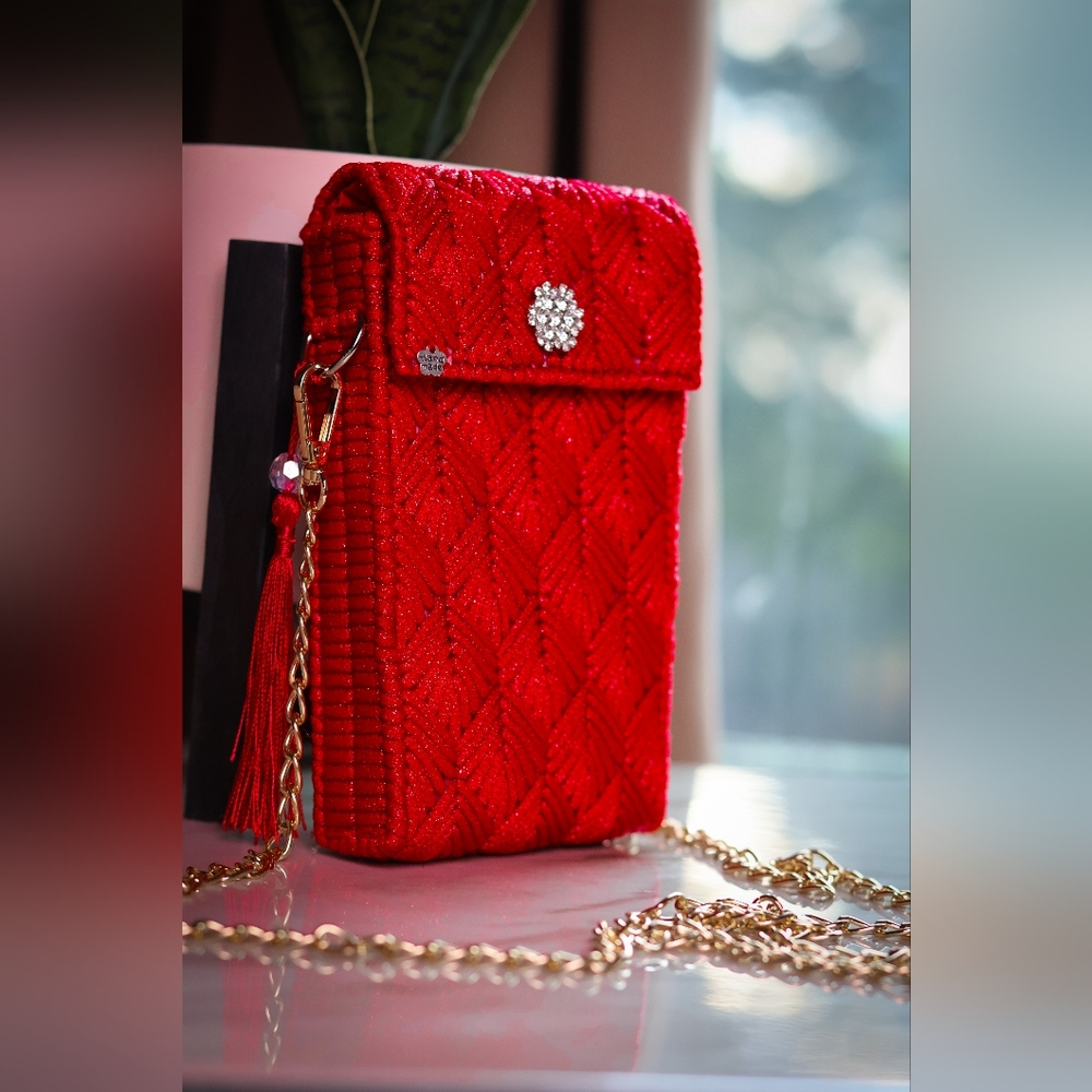Elegant Red Beaded Evening Bag